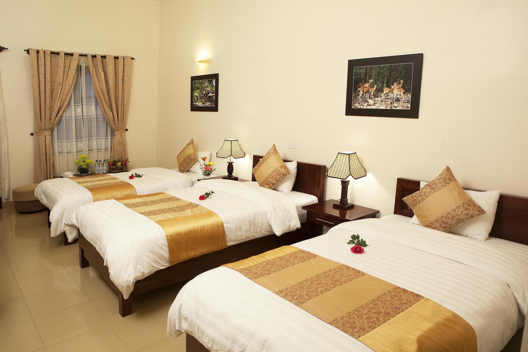 Alba Hotel Hué Extérieur photo