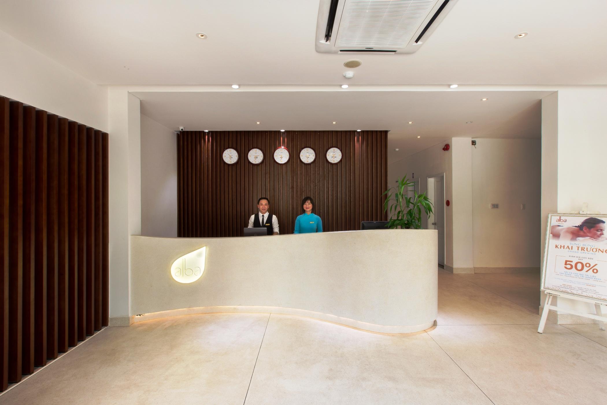 Alba Hotel Hué Extérieur photo