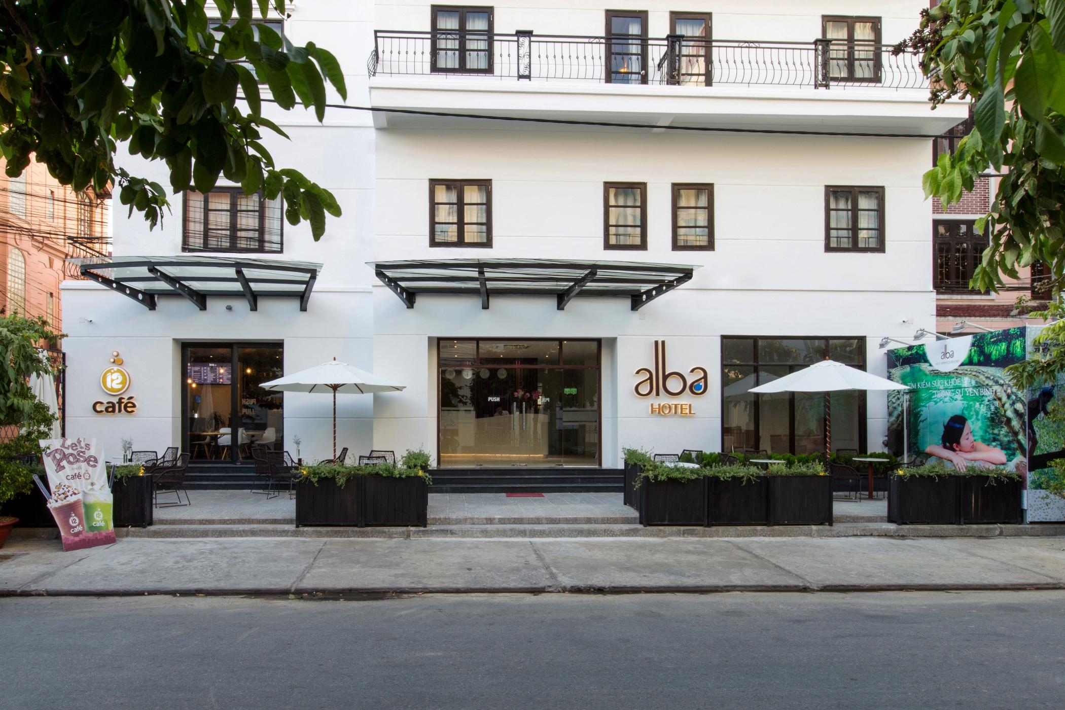 Alba Hotel Hué Extérieur photo