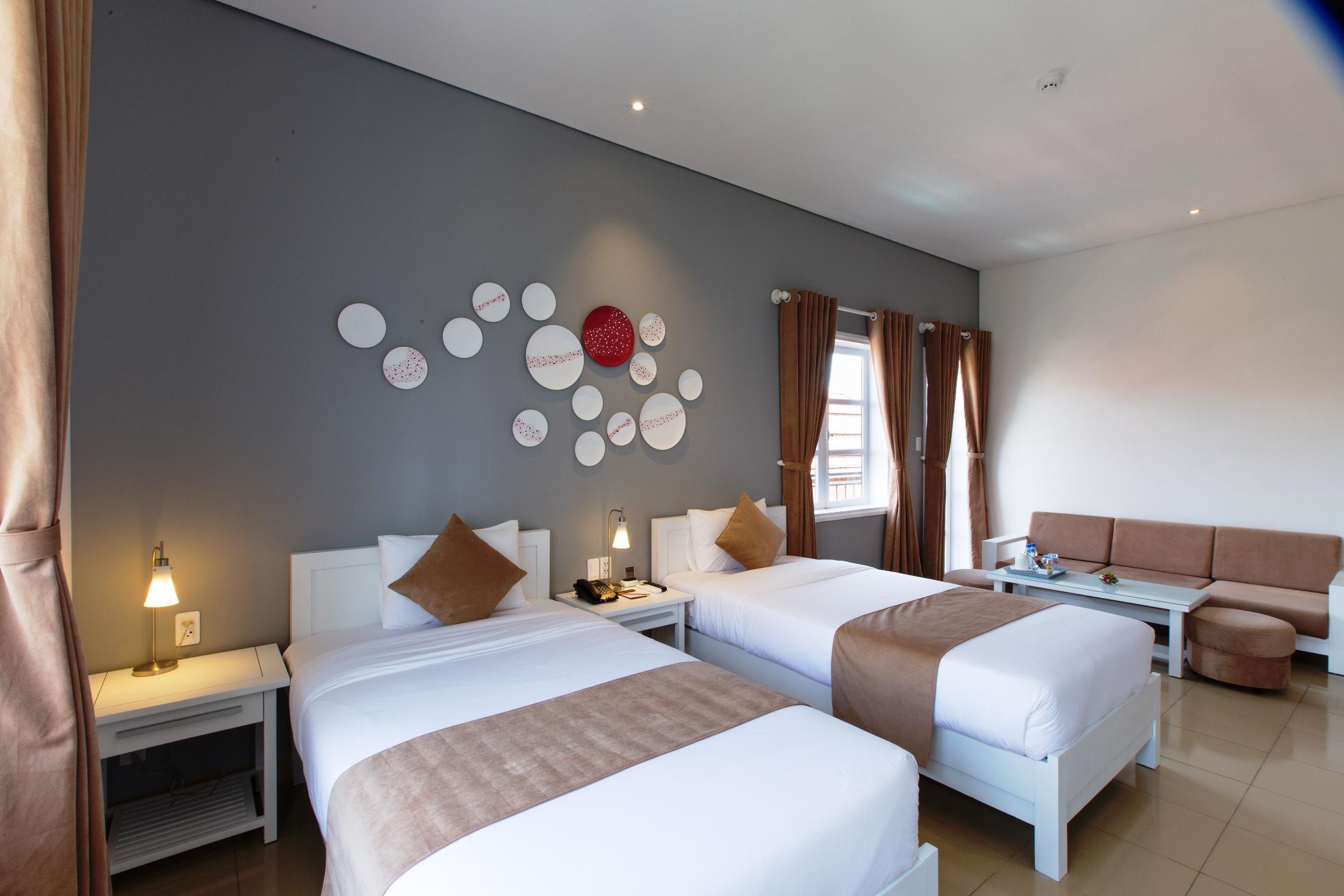 Alba Hotel Hué Extérieur photo