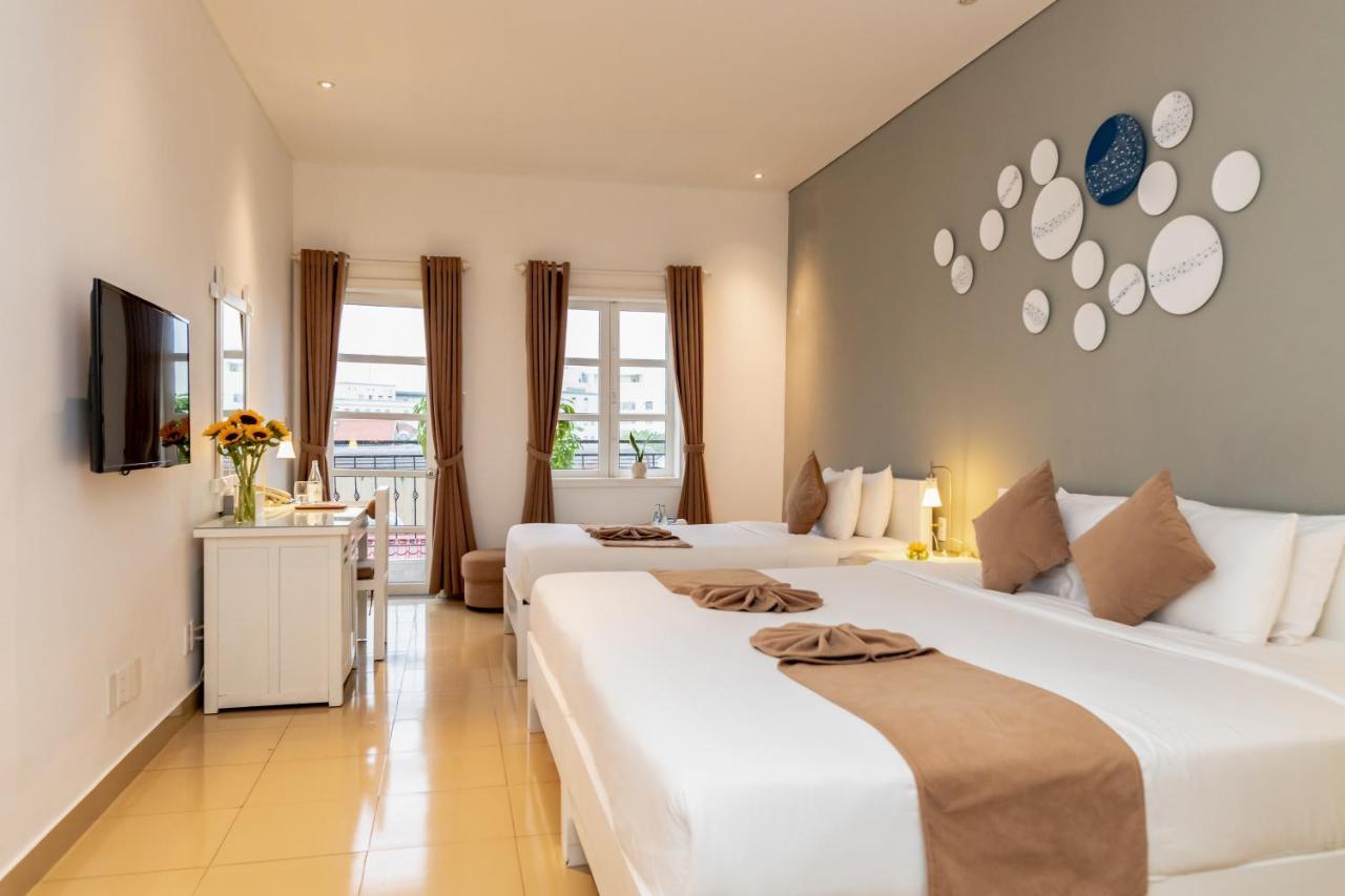 Alba Hotel Hué Extérieur photo